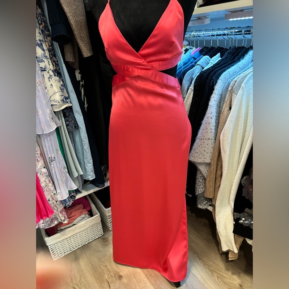 NWT. Zara Coral Pink Satin Effect Cut Out V-neck Midi Dress. Size XS. - Picture 10 of 12